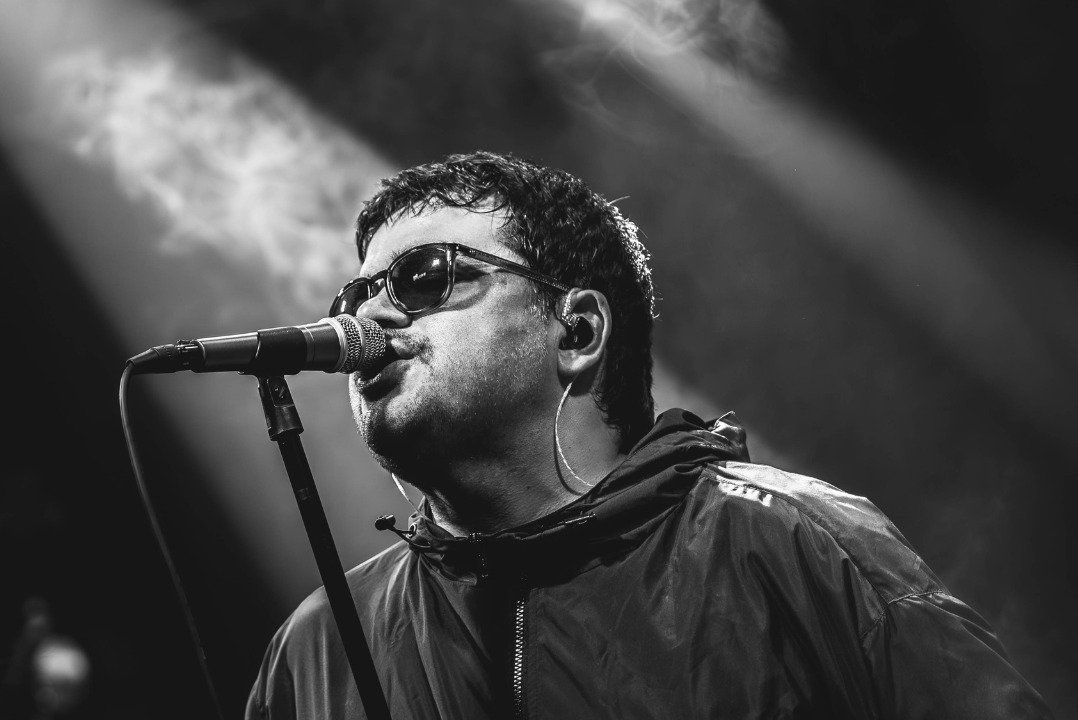 Oasis Exist (Tributo A Oasis) En Gijón