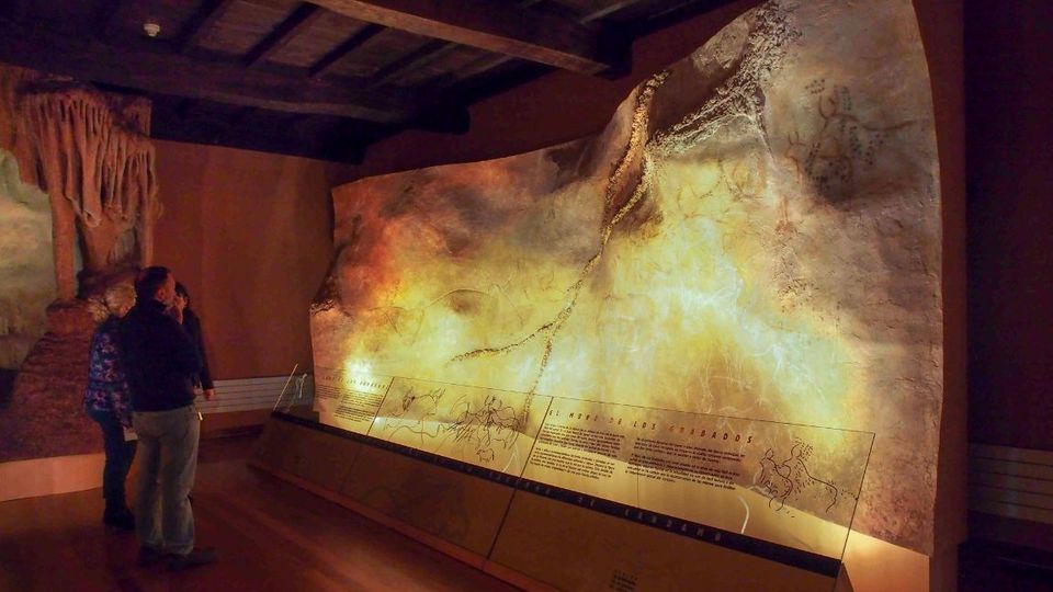 De itinerarios por el patrimonio: Candamo