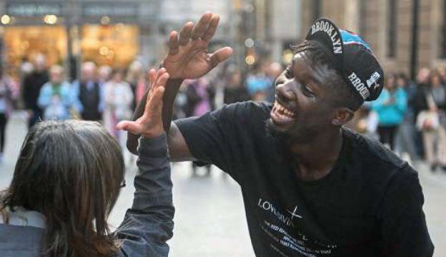 Salim Mzé Hamadi + Oulouy. Jam session de danzas del océano índico y danzas urbanas afro