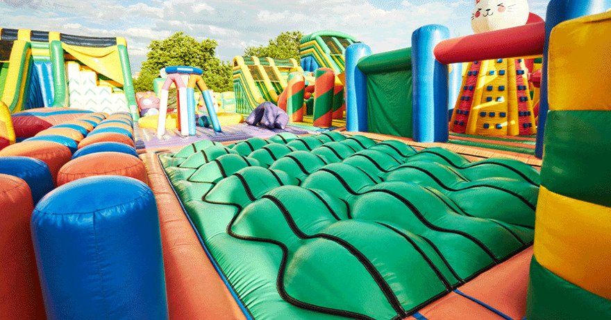 Funbox Gijón: el parque hinchable más grande del mundo