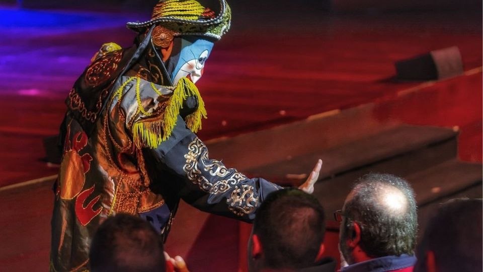 Gala internacional de magia navideña de Mago Jon Ander