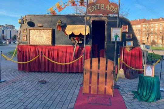 Espectáculo de magia cómica: El mago más pequeño del mundo