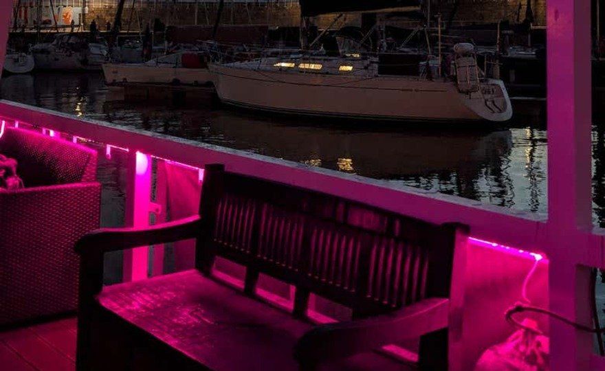 Paseo nocturno en barco por Gijón